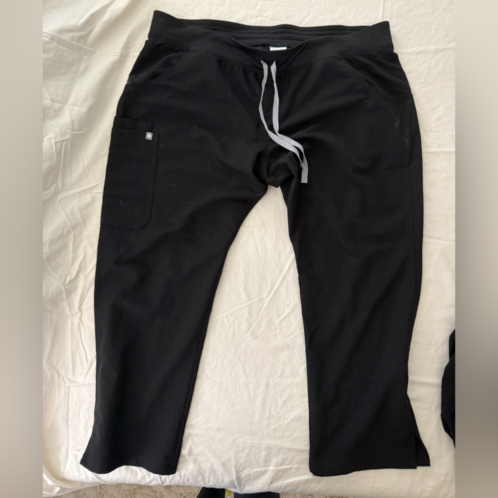 Figs Women's Black Cade Scrub Pants with Light Gray Tie